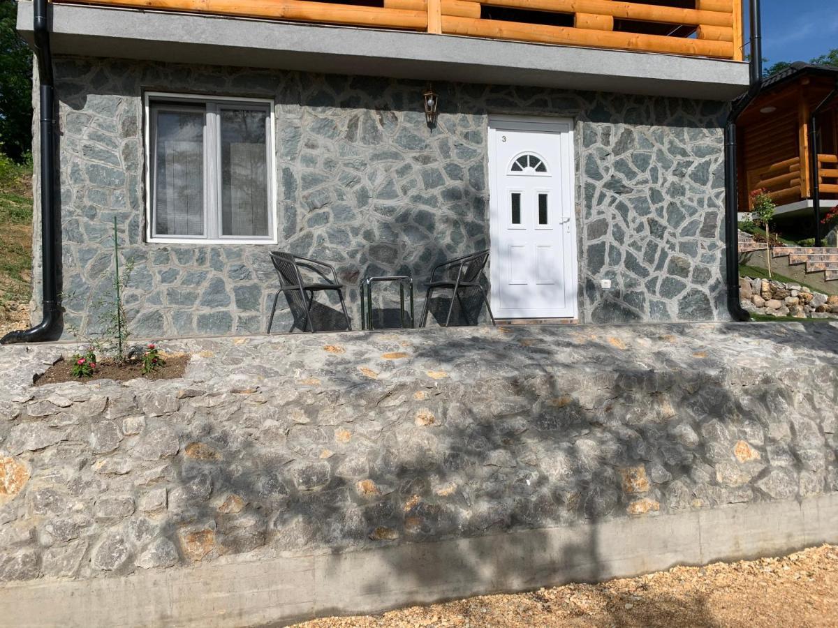 Boja Zalaska - Kameni Apartman Ягодина Экстерьер фото